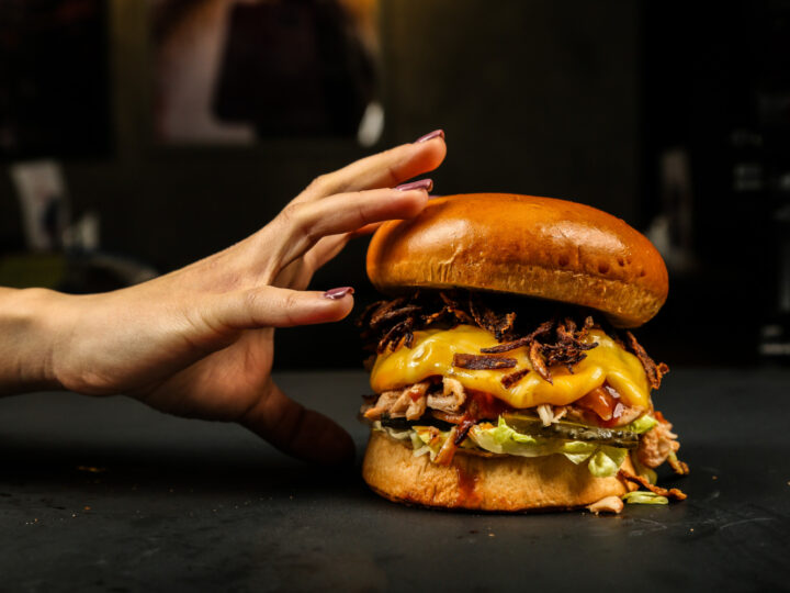 Burger King aceita vale alimentação? Veja cartões e formas de uso